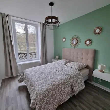 Jungle- Hypercentre -charleville * Charleville-Mezieres