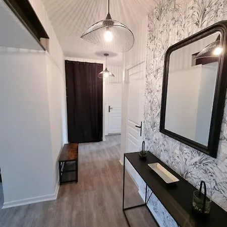 Jungle- Hypercentre -charleville *